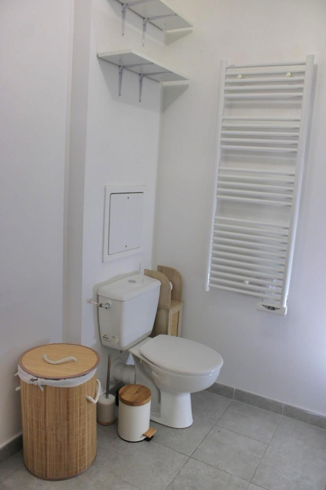 Appartement Elegant Et Lumineux Romainville Ngoại thất bức ảnh