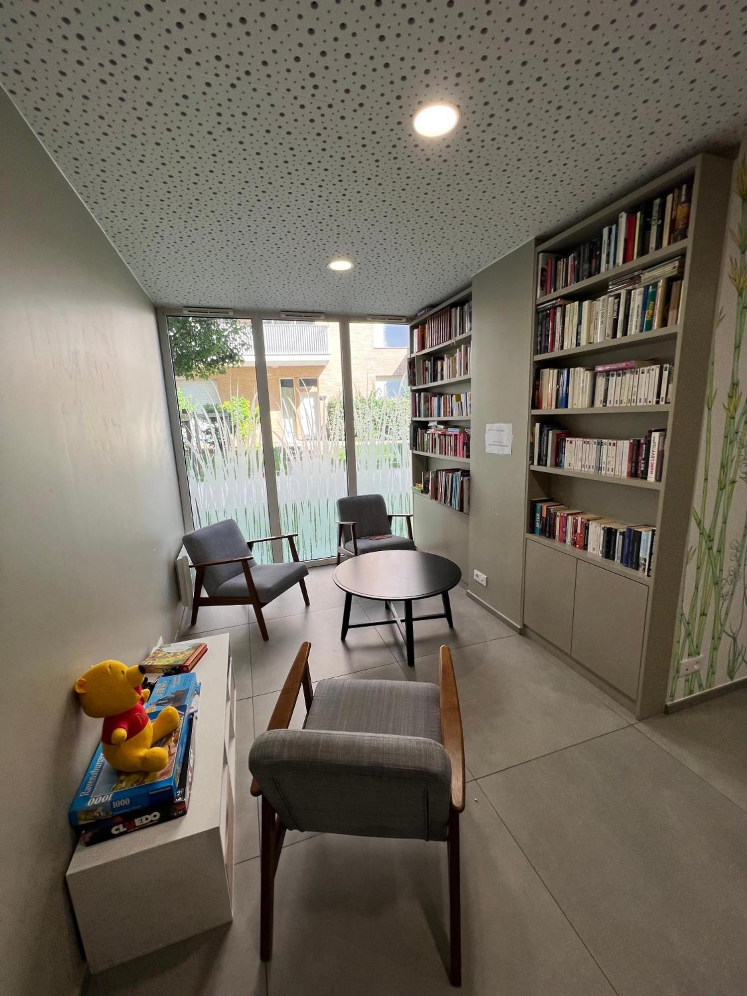 Appartement Elegant Et Lumineux Romainville Ngoại thất bức ảnh